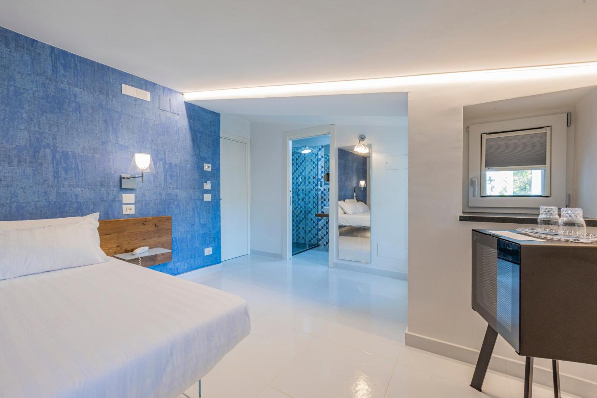Aquamaris Design Suite & Spa Paestum Exterior photo